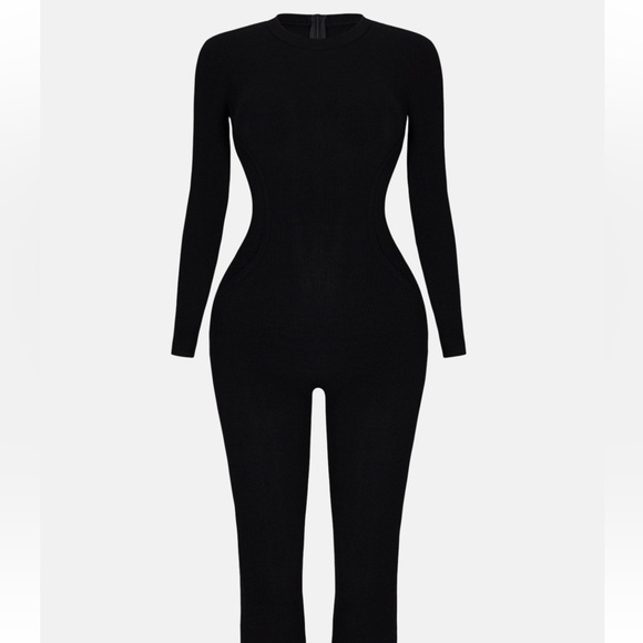 Black jumpsuit - Picture 5 of 5